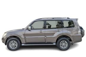 MITSUBISHI MONTERO 3.4