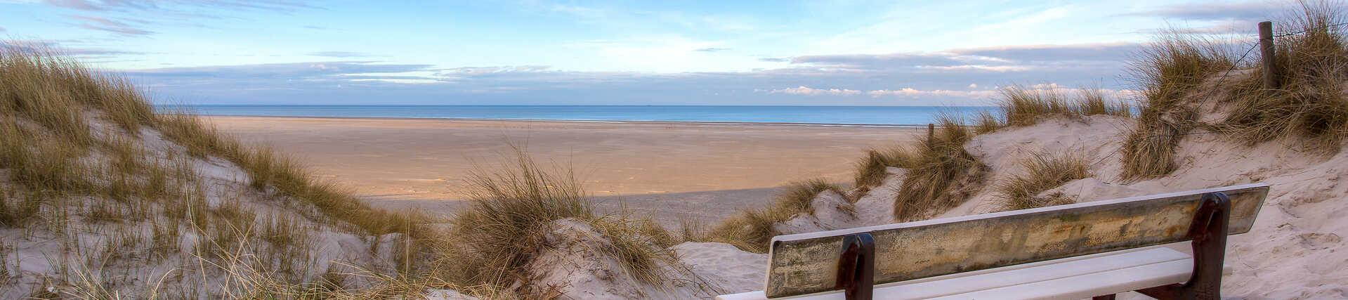 Strand mit feinem Kniepsand und Blick auf die Nordsee.