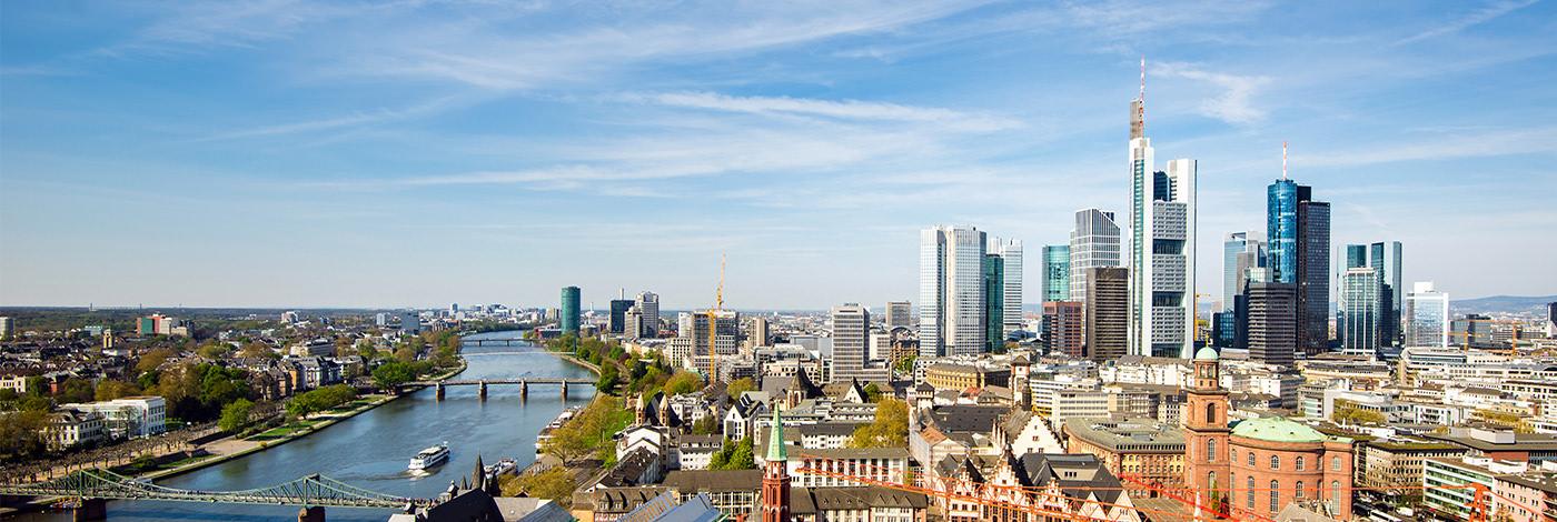 Frankfurt_AdobeStock_111244114.jpg