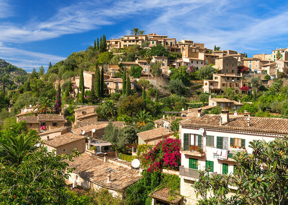 Gebirgsdorf Deià auf Mallorca