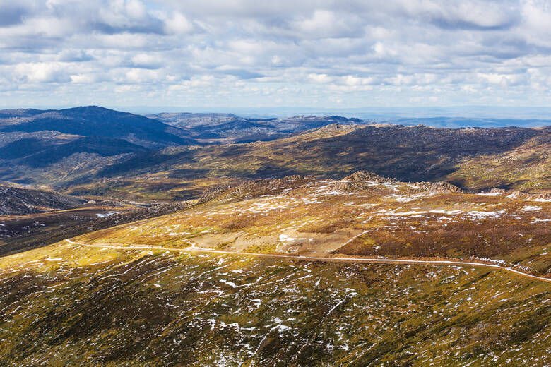 Wanderweg im Kousciuszko-Nationalpark in Australien