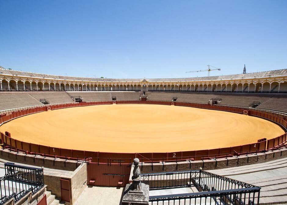 sevilla_arena_stierkampf_fotolia_91448459