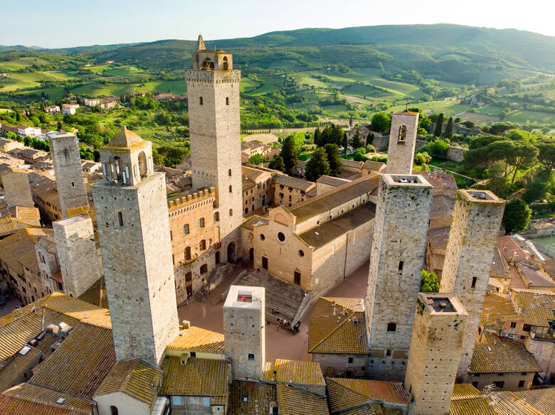 UNESCO-Stadt San Gimignano mit ihren bekannten Türmen in der Toskana