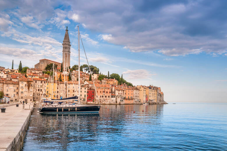 Fischersiedlung Vsrar in Kroatien direkt am Meer