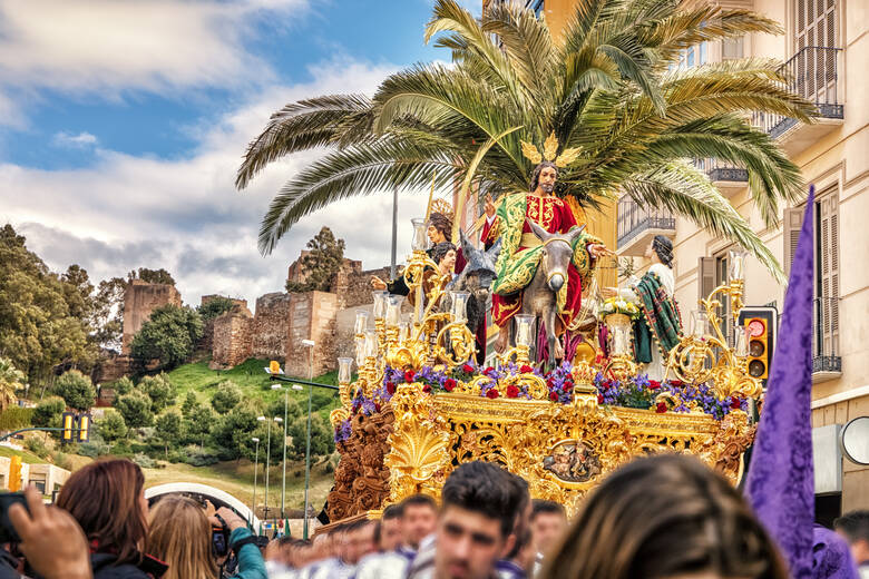 Umzug zur Semana Santa in Spanien