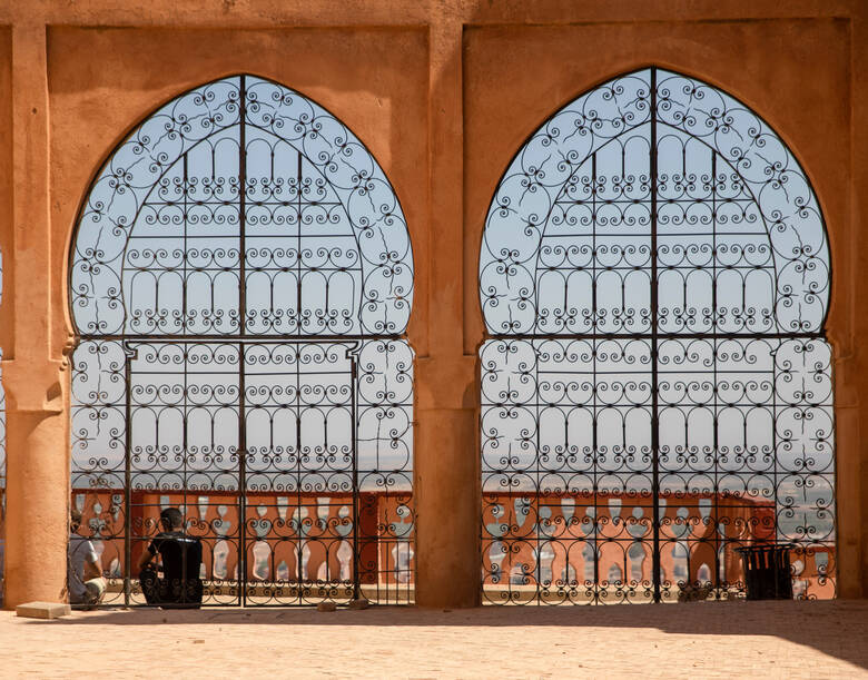 Türen der mittelalterlichen Festung Arab Kasbah in Marokko