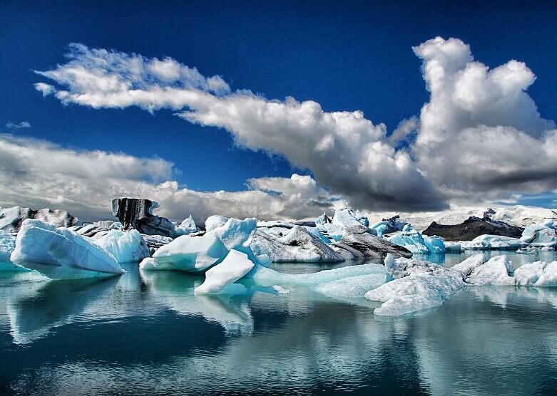 Gletschersee im Vatnajökull-Nationalpark in Island 