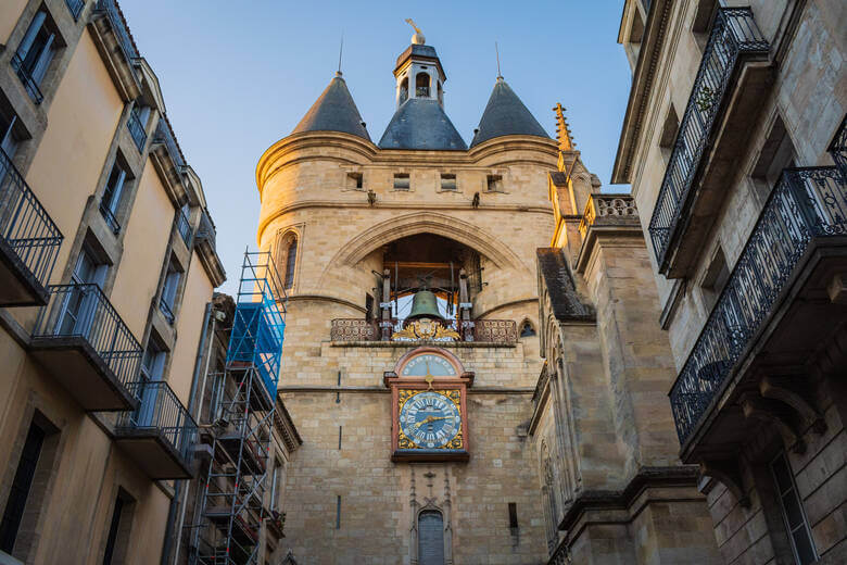 Glockenturm in Bordeaux