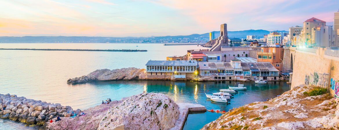 Marseilles Hafen bei Sonnenuntergang