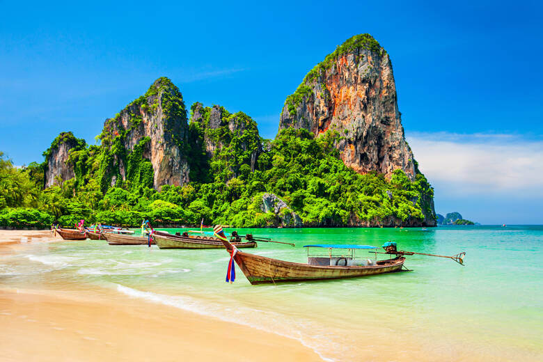 Fischerboote auf Ko Samui in Thailand 