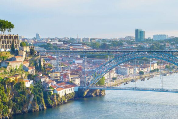 Frühlingsgefühle in Porto: Die schönsten Märkte im Mai erkunden