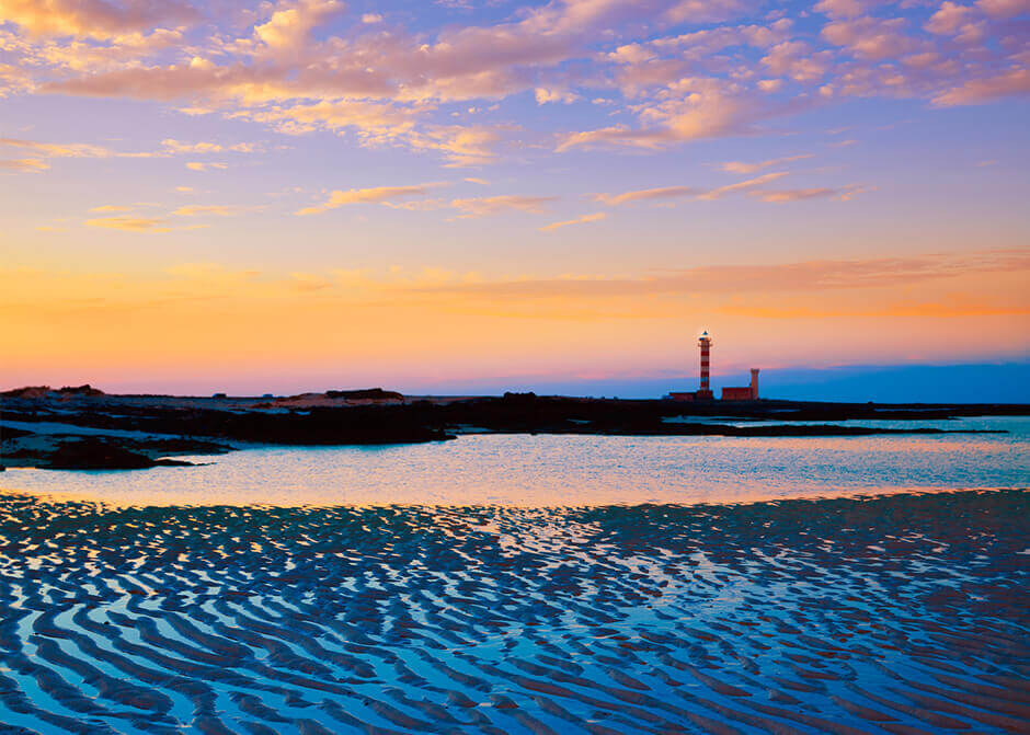 Sonnenuntergang über einem Strand auf Fuerteventura