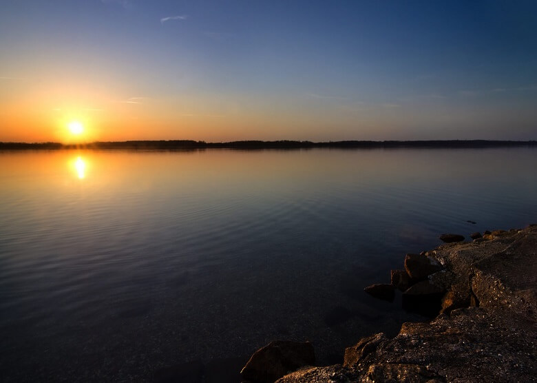 Sonnenuntergang am Cospundener See