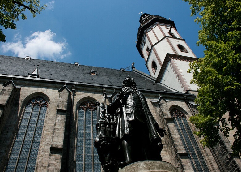 Thomaskirche mit Bach-Denkmal