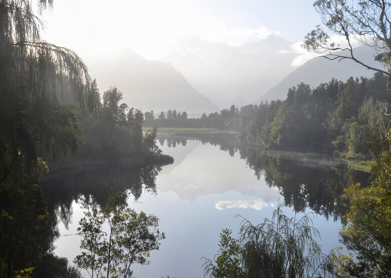 Früher Morgen am Lake Matheson