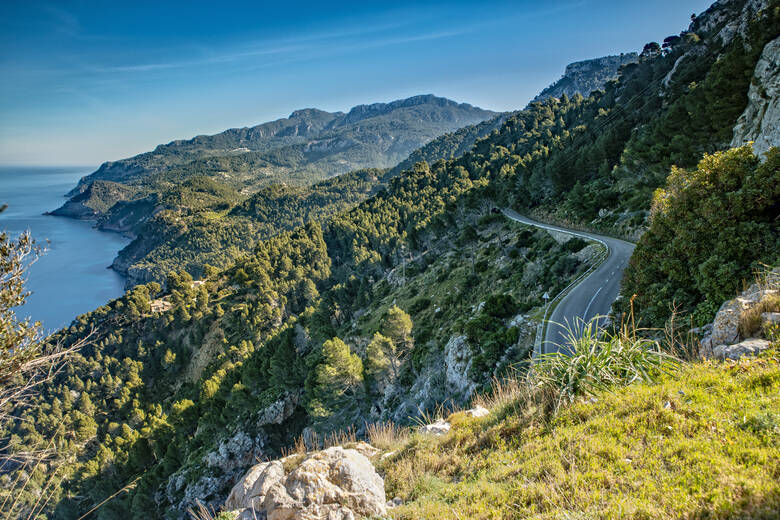 Blick über das Tramuntana Gebirge auf Mallorca