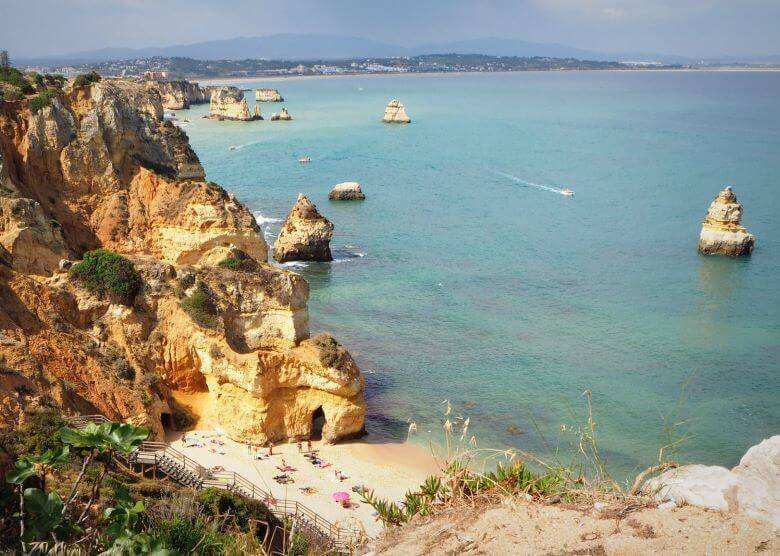 Der Praia do Camilo bei Lagos