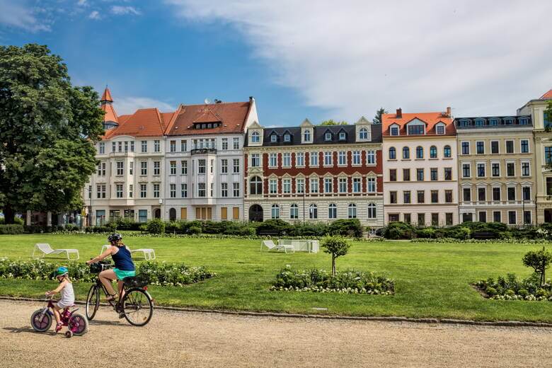 Fahrradfahrer am Wilhelmsplatz in Görlitz