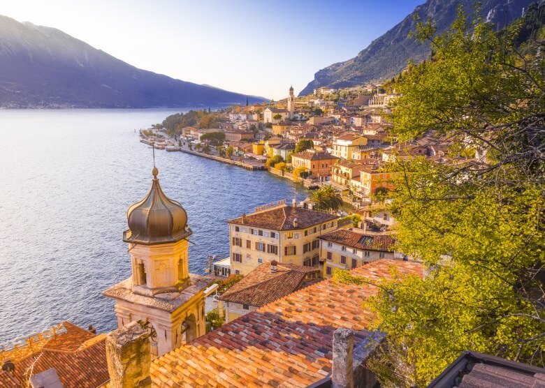 Die Kirche von Limone sul Garda am Gardasee