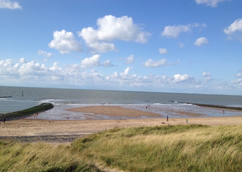 Strand Cadzand-Bad in den Niederlanden mit Dünen