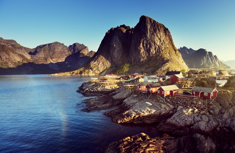 Das Fischerdorf Reine auf den Lofoten