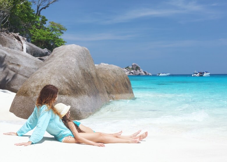 Unbeschwerter Urlaub in Thailand am Strand