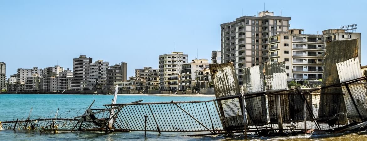 Varosha auf Zypern: heute eine Geisterstadt