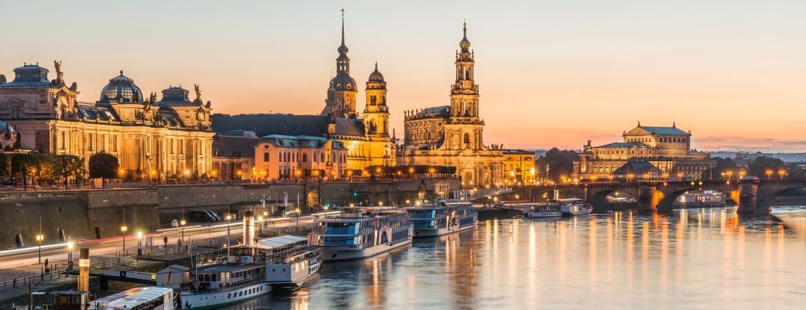 Sonnenuntergang über Dresden und der Elbe