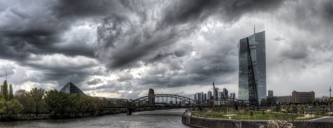 Skyline von Frankfurt bei Regen