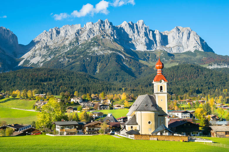 Kleine Kirche in den Südtiroler Alpen