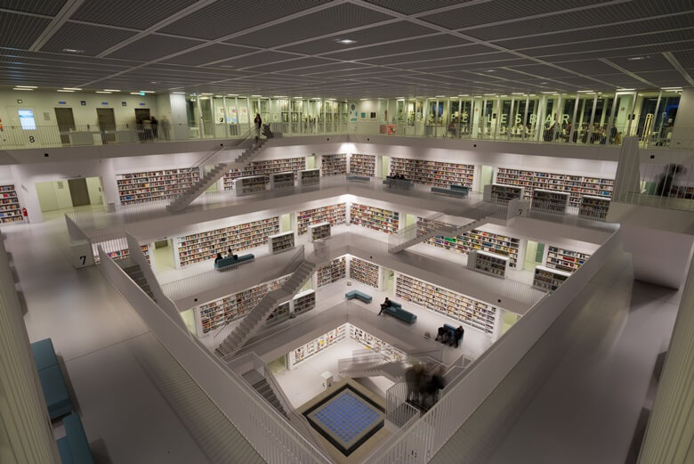 Die moderne Stadtbibliothek in Stuttgart