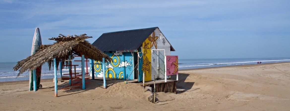 Surferhütte am Strand von Villa Gesell in Argentinien