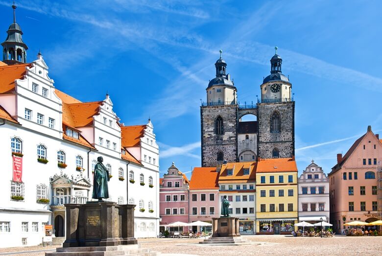 Altstadtkern in der Lutherstadt Wittenberg in Ostdeutschland