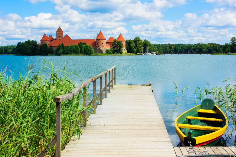 Boot und Schloss in Litauen