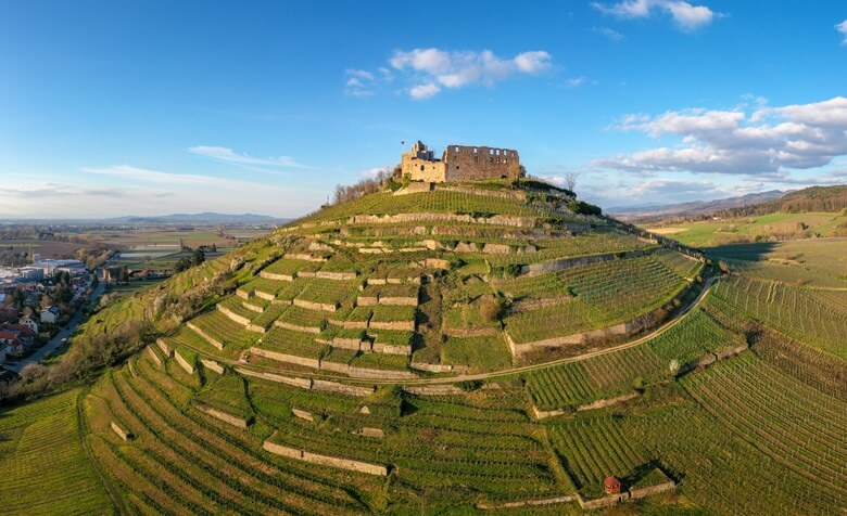 Ruinen der Burg Staufen in Breisgau-Hochschwarzwald, Deutschland