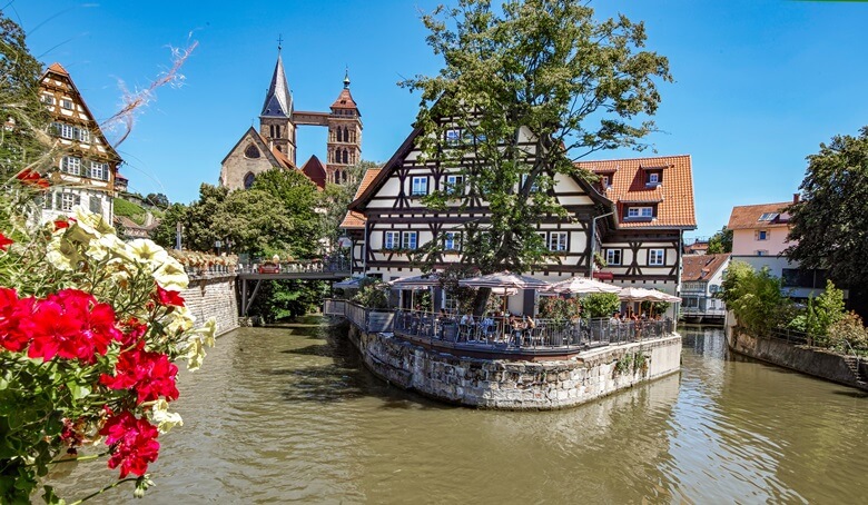 Die hübsche Stadt Esslingen am Neckar in Süddeutschland