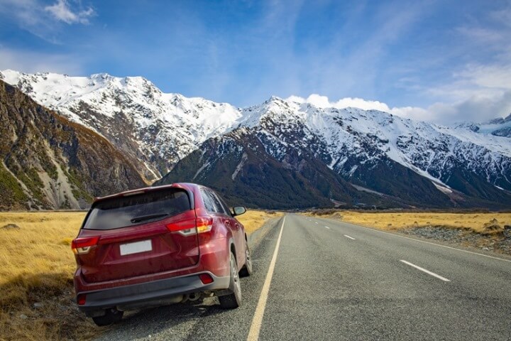 Traumhafte Landschaft auf der Südinsel von Neuseeland mit dem Auto