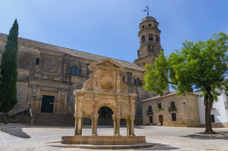 Die Rennaissance-Bauten in der andalusischen Stadt Baeza