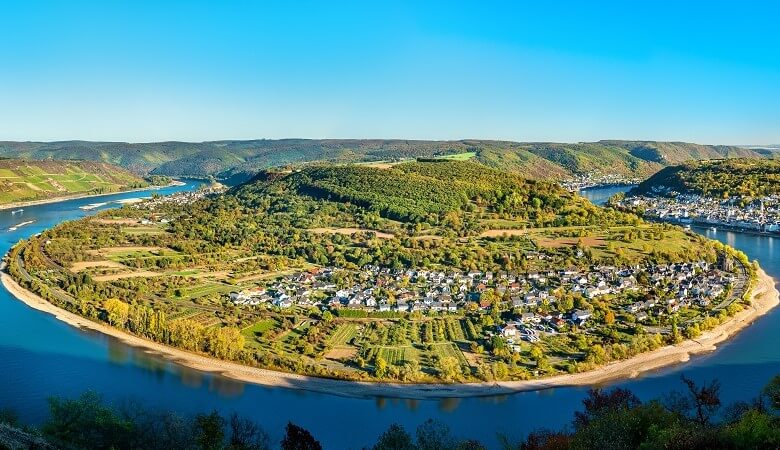 Blick auf die Rheinschleife vom Gedeonseck