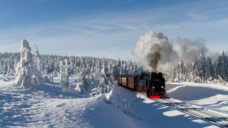 Schmalspurbahn im Harz im Winter