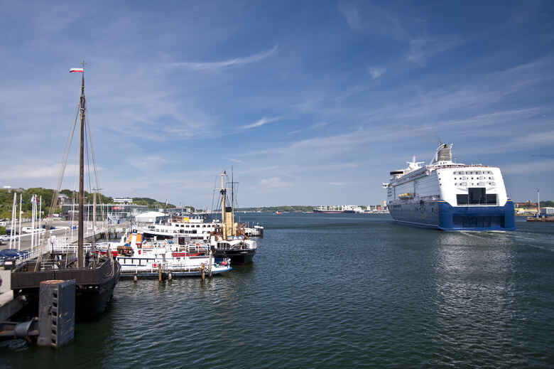 Fähre im Kieler Hafen