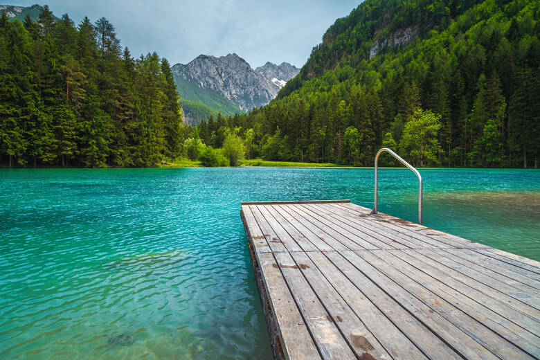 Plansarsko Jezero ist ein Alpensee in Slowenien