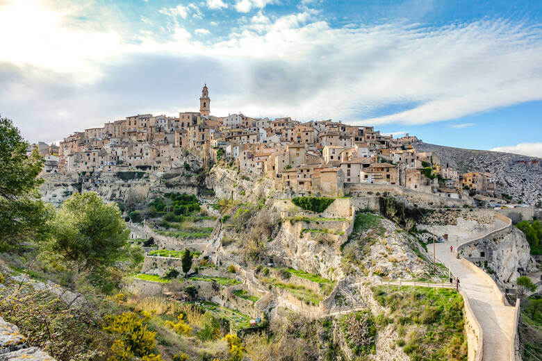 Blick auf das urige Dorf Bocairent, Alicante, Costa Blanca