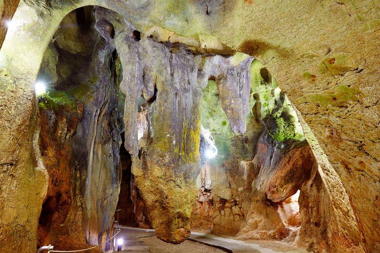 Tropfsteinhöhle an der Costa Blanca