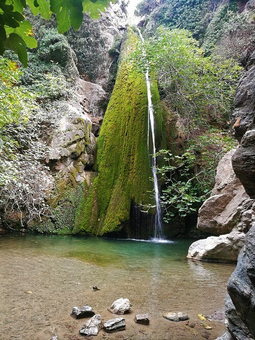 Wasserfall in der Richtis-Schlucht auf Kreta