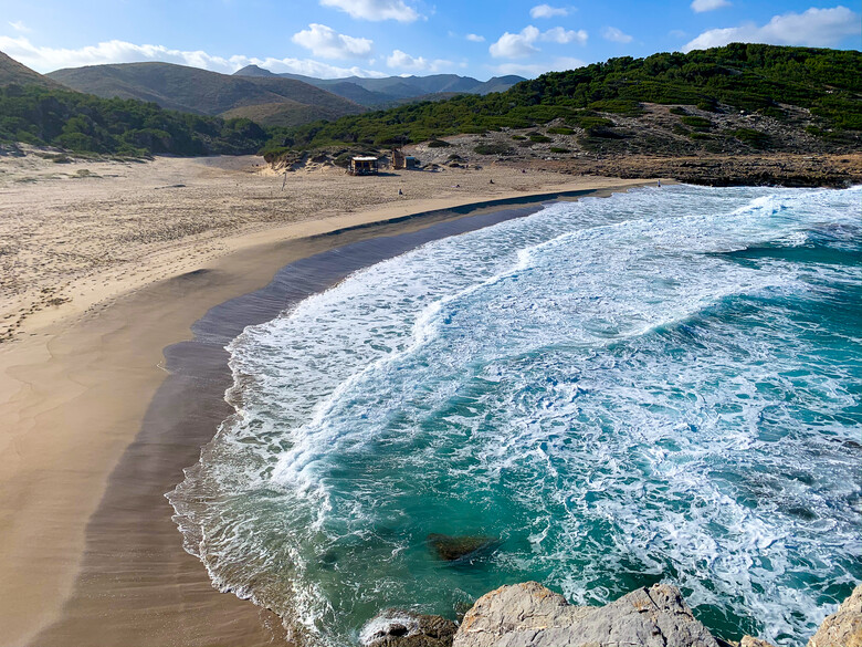 Sandstrand an der Cala Torta auf Mallorca