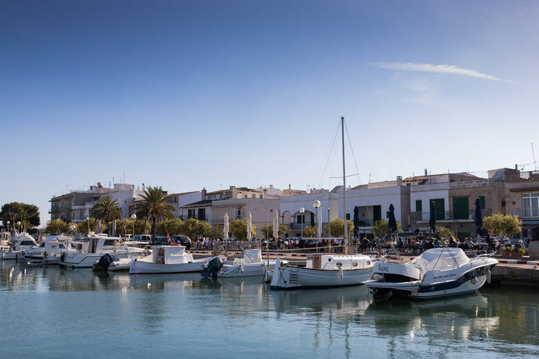 Boote am Hafen von Portocolom auf Mallorca