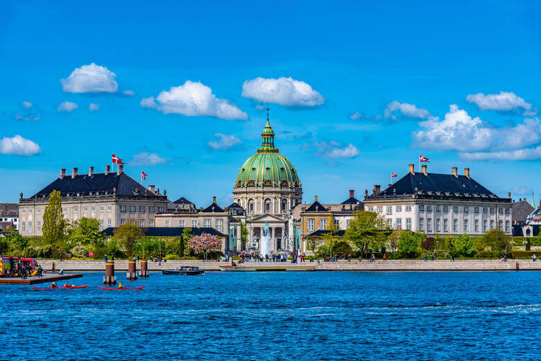 Frederikskirche, oft auch Marmorkirche genannt, vom Haven aus