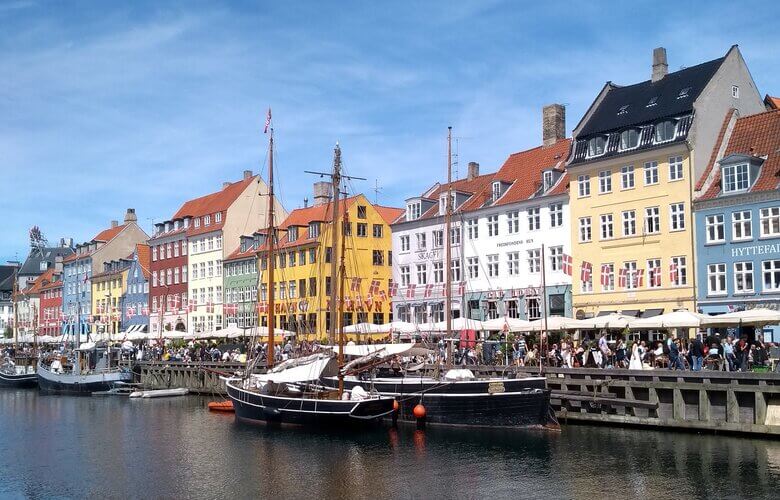 Die bunten Häuser von Nyhavn in Kopenhagen