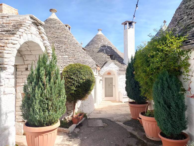 Kegelförmige Trullis in Alberobello